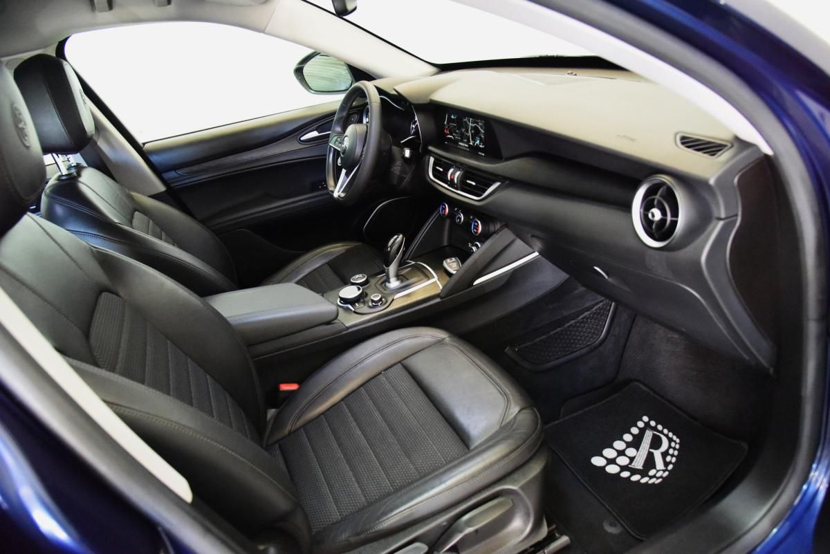 alfa-romeo-stelvio-2017-diesel-2143cc