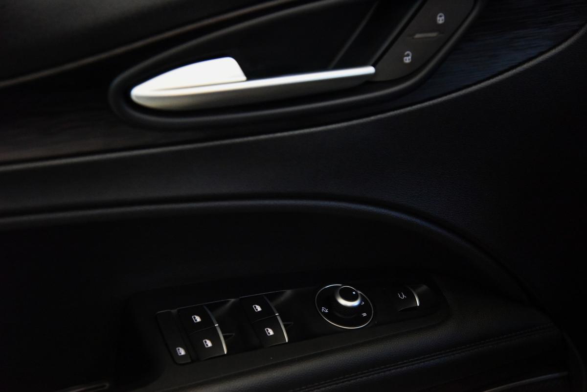 alfa-romeo-stelvio-2017-diesel-2143cc