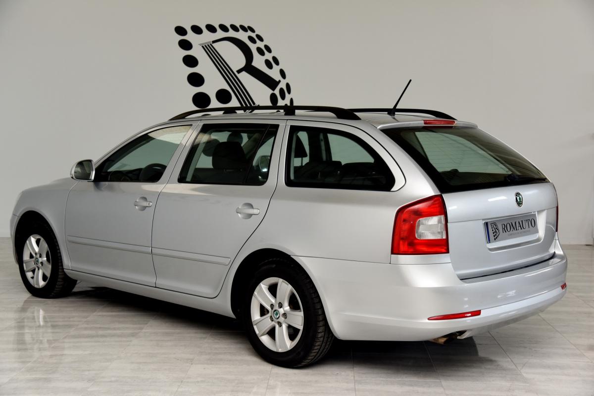 skoda-octavia-break-2012-diesel-1598cc