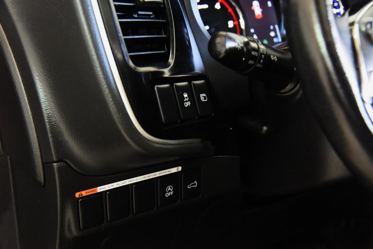 mitsubishi-outlander-2019-diesel-2268cc
