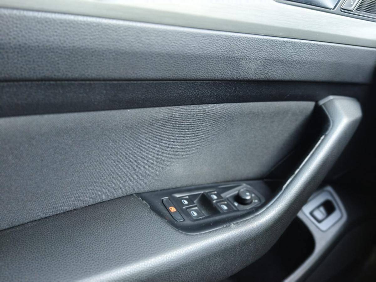 volkswagen-passat-variant-2015-diesel-1598cc