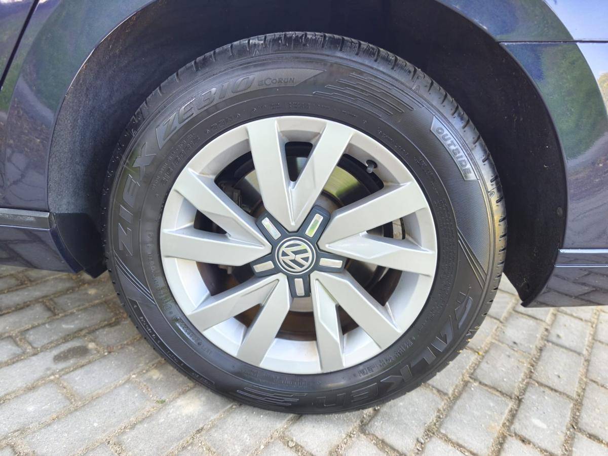 volkswagen-passat-variant-2015-diesel-1598cc