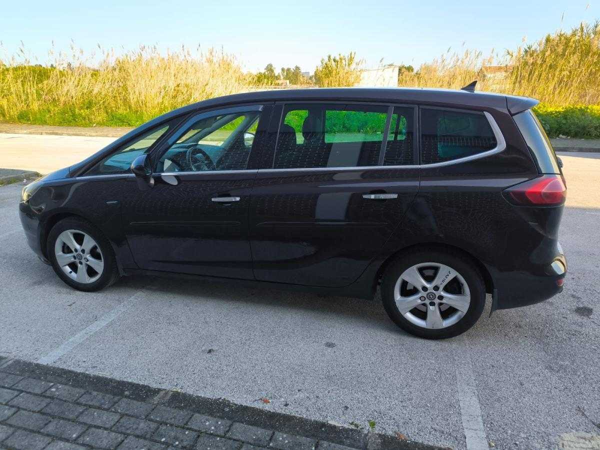 opel-zafira-2012-diesel-1956cc