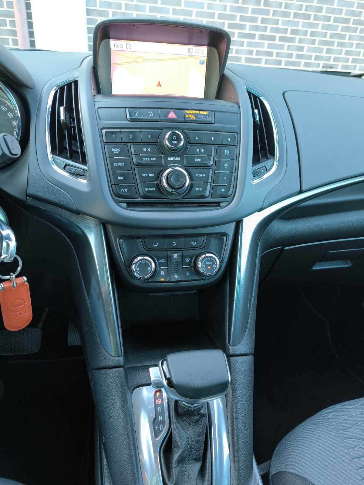 opel-zafira-2012-diesel-1956cc