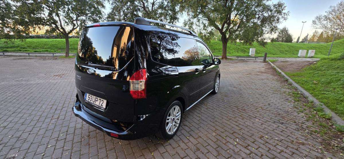 ford-tourneo-courier-2018-diesel-1499cc