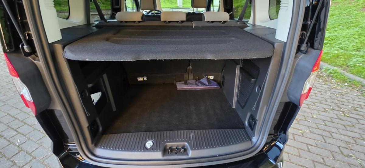 ford-tourneo-courier-2018-diesel-1499cc