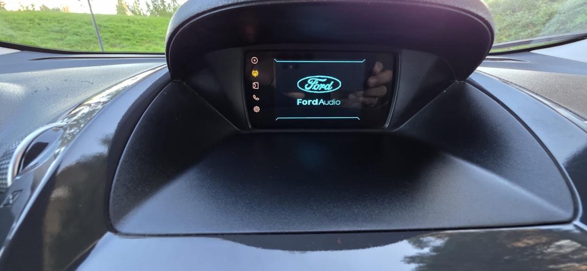 ford-tourneo-courier-2018-diesel-1499cc