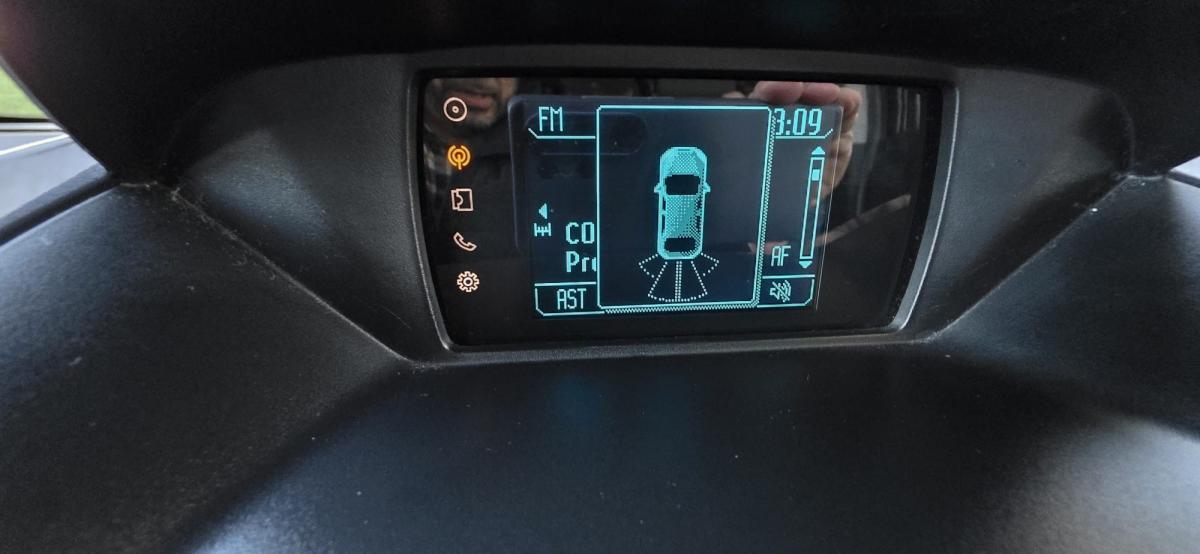 ford-tourneo-courier-2018-diesel-1499cc