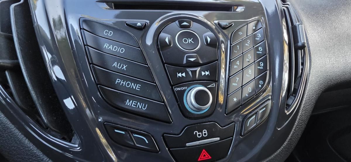ford-tourneo-courier-2018-diesel-1499cc