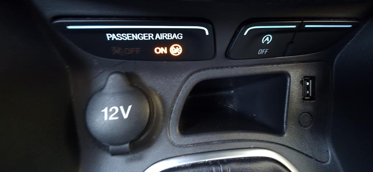 ford-tourneo-courier-2018-diesel-1499cc