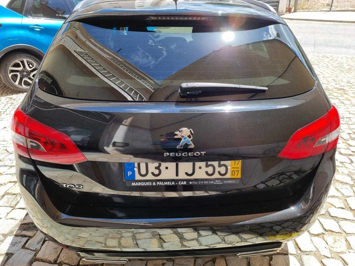 peugeot-308-sw-2017-diesel-1560cc