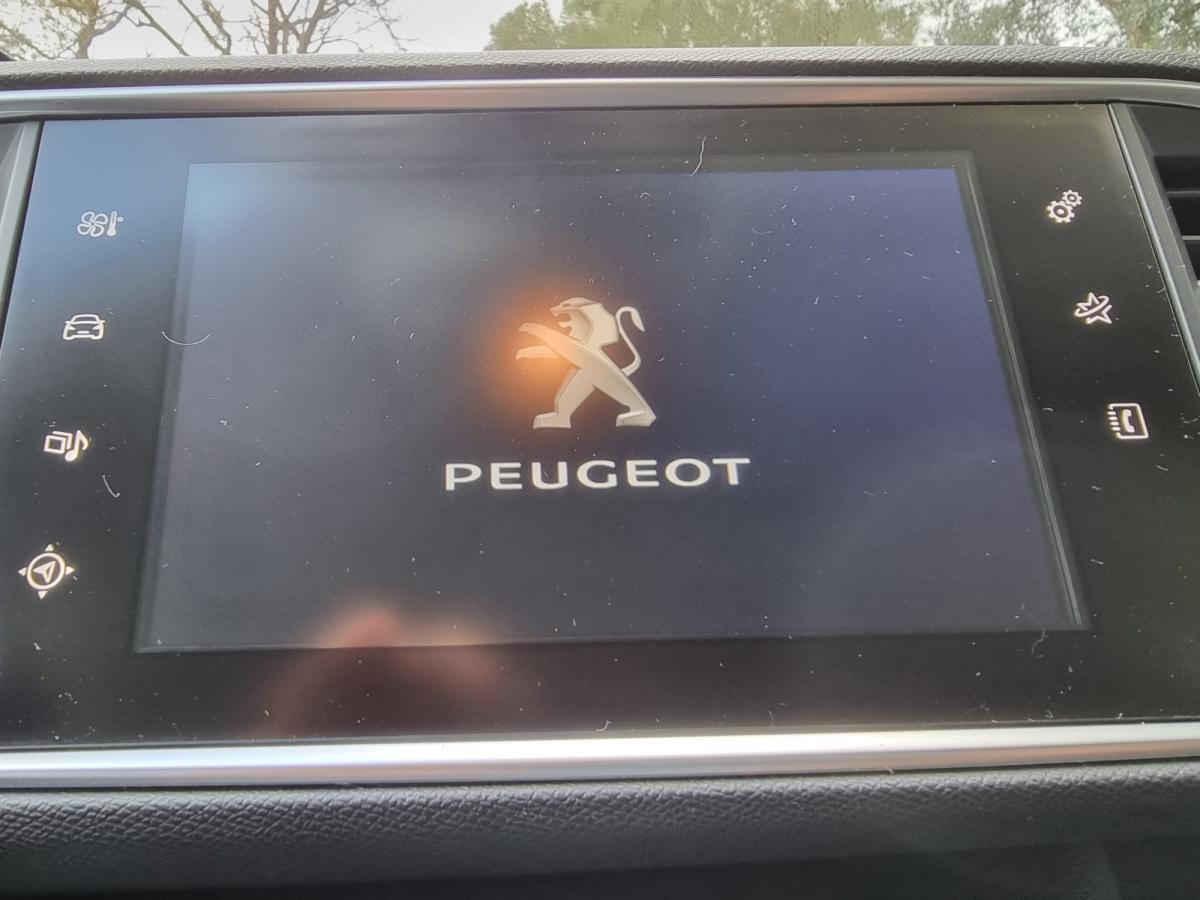 peugeot-308-sw-2017-diesel-1560cc