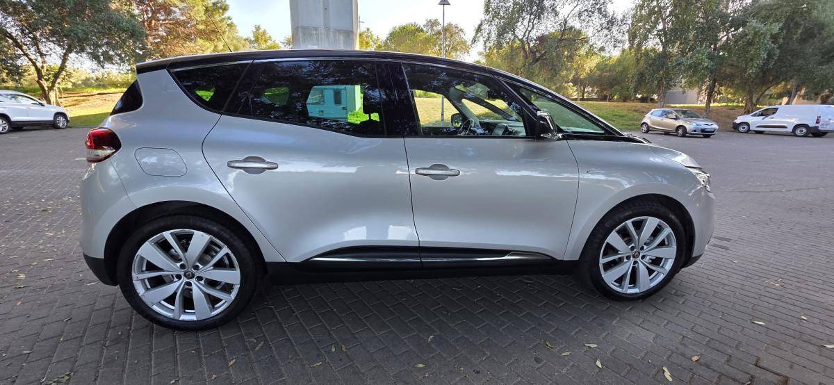 renault-scenic-2019-diesel-1750cc