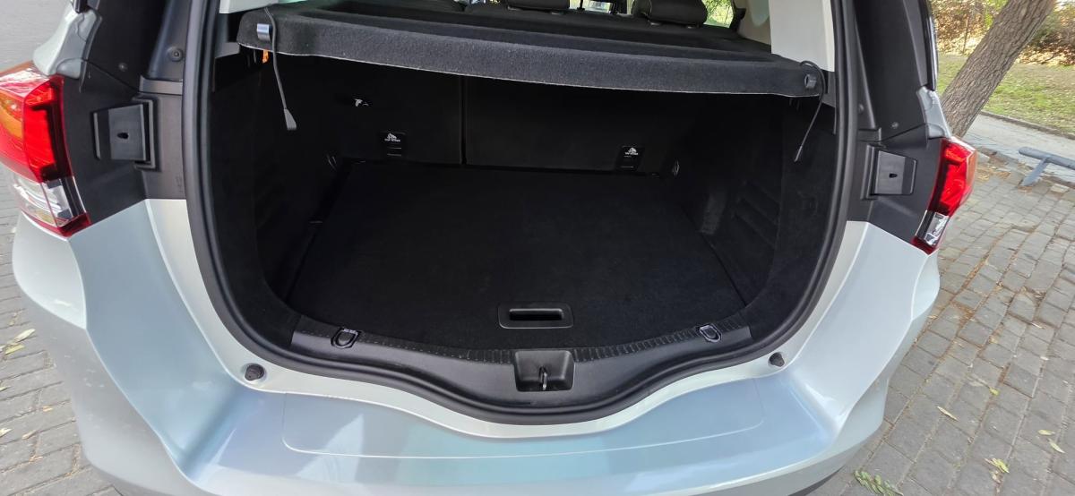 renault-scenic-2019-diesel-1750cc
