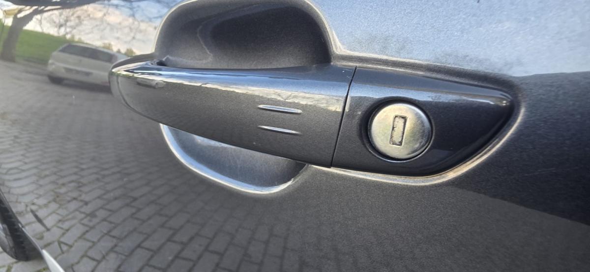 peugeot-2008-2022-diesel-1499cc