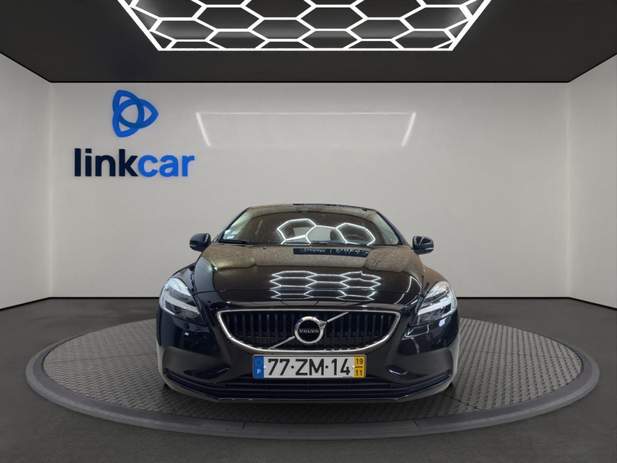 volvo-v40-2019-gasolina-1498cc