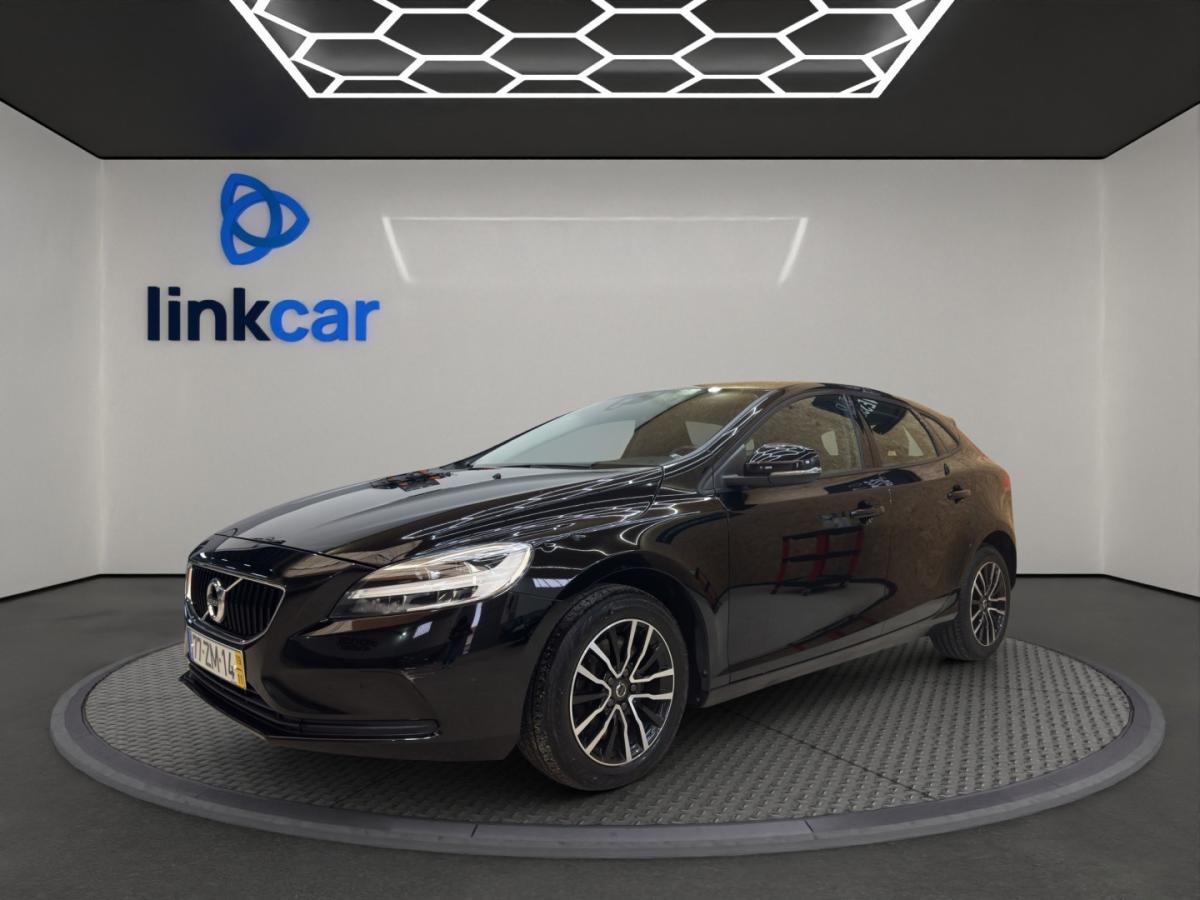 volvo-v40-2019-gasolina-1498cc
