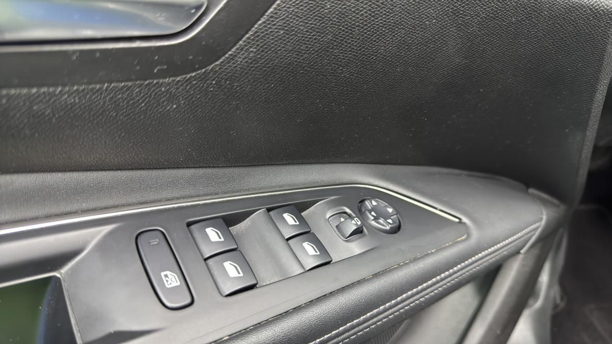 peugeot-5008-2020-diesel-1499cc