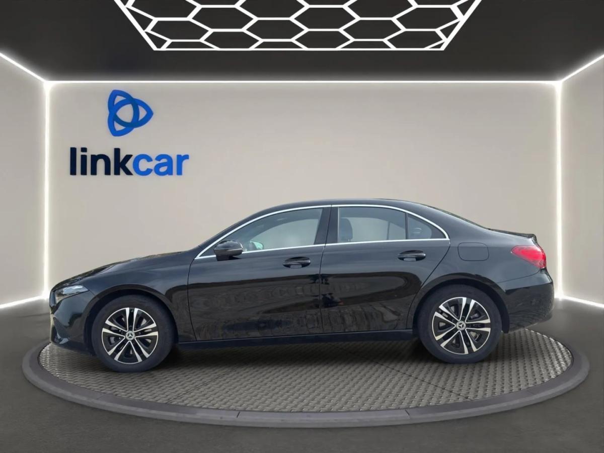 mercedes-benz-classe-a-2024-hibrido-1332cc