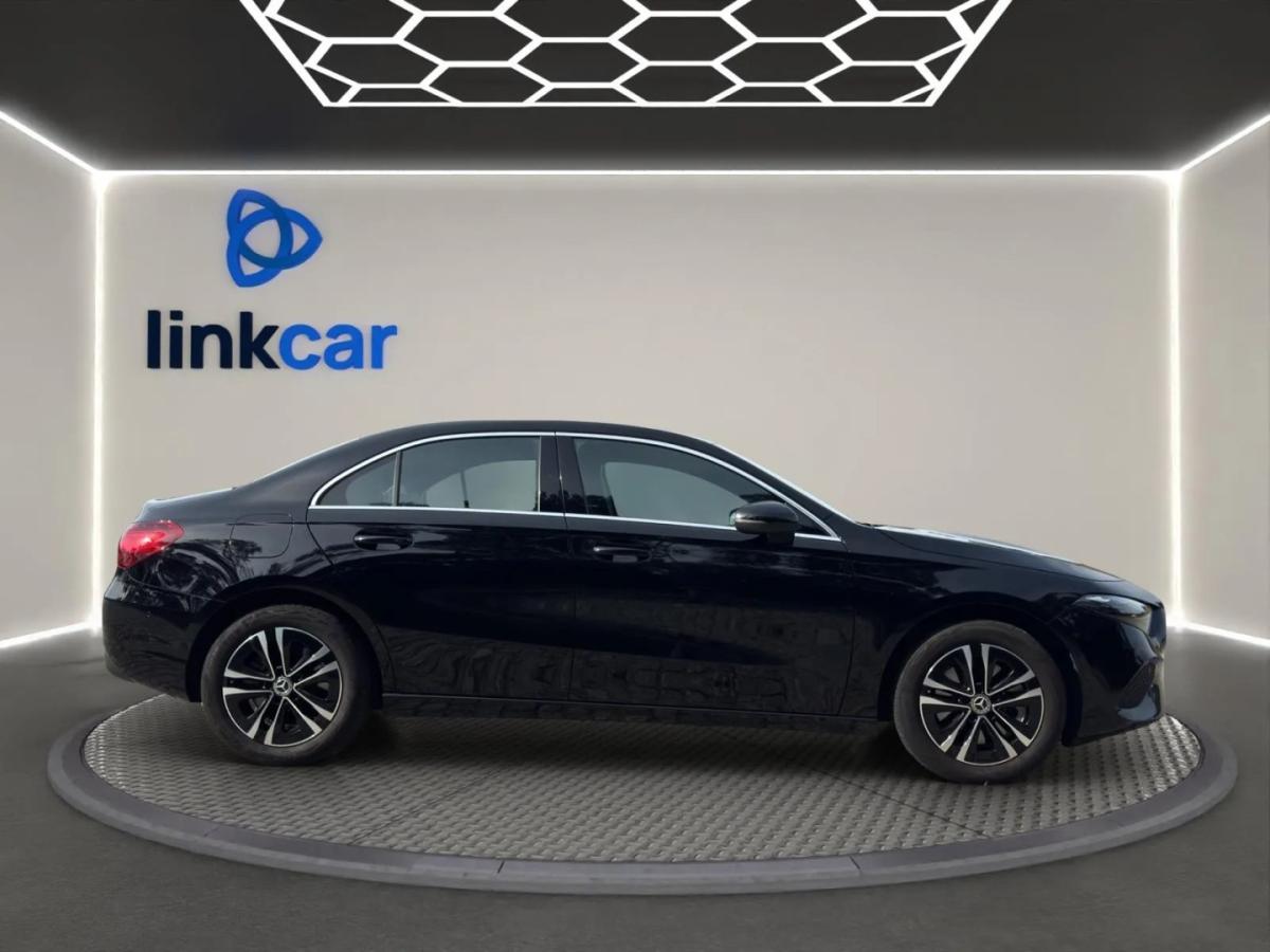 mercedes-benz-classe-a-2024-hibrido-1332cc