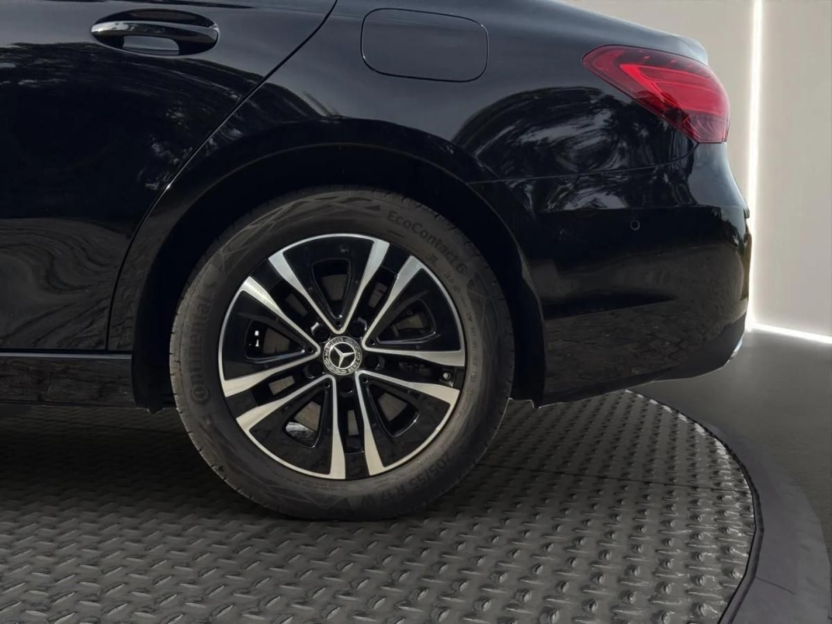 mercedes-benz-classe-a-2024-hibrido-1332cc