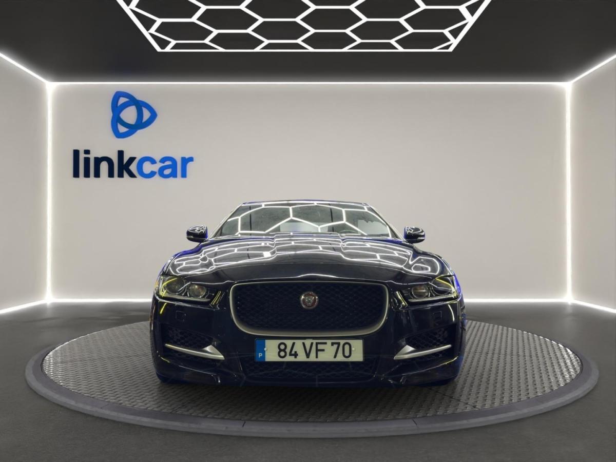 jaguar-xe-2016-diesel-1999cc