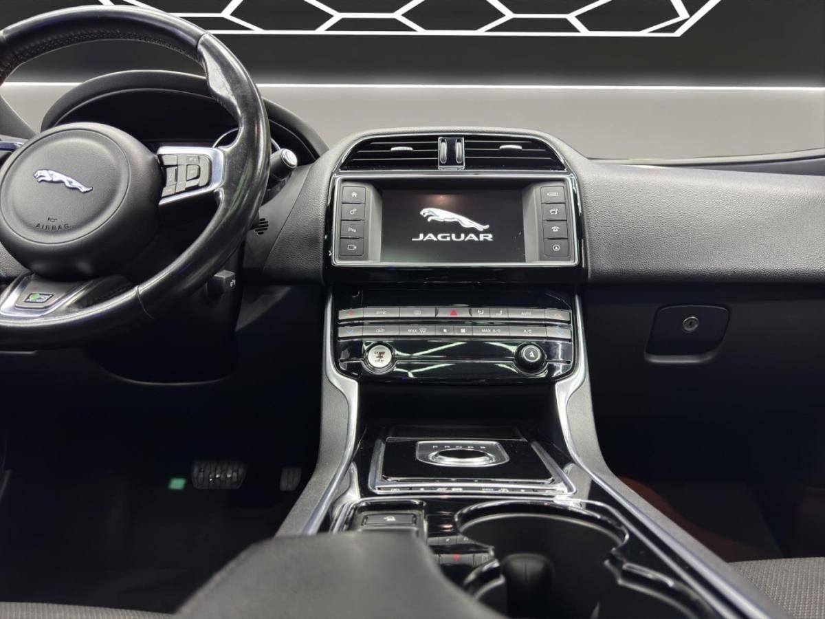 jaguar-xe-2016-diesel-1999cc