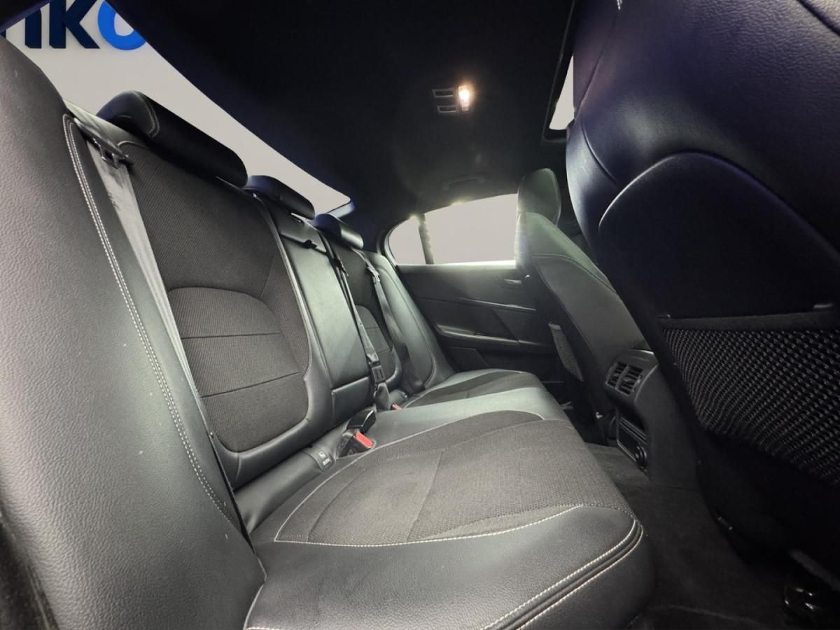 jaguar-xe-2016-diesel-1999cc