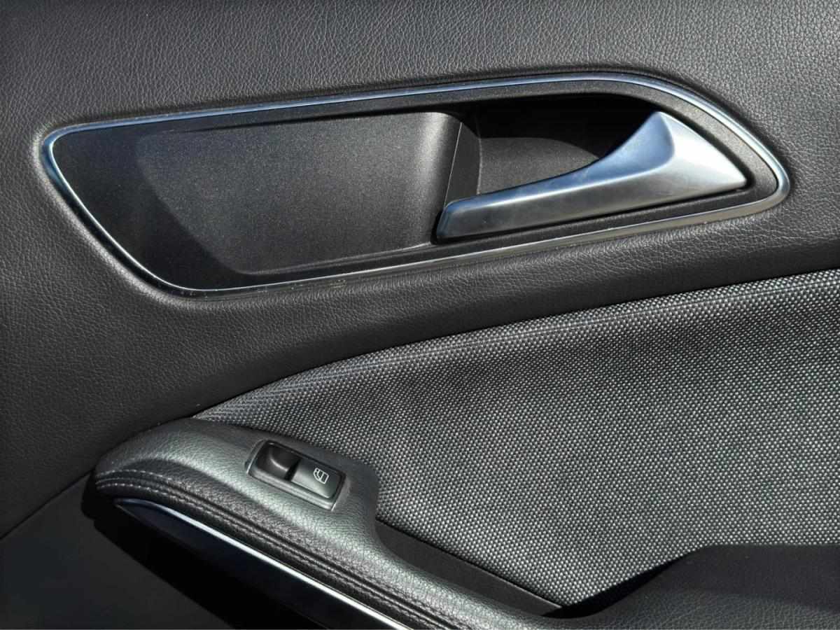 mercedes-benz-gla-2018-diesel-1461cc