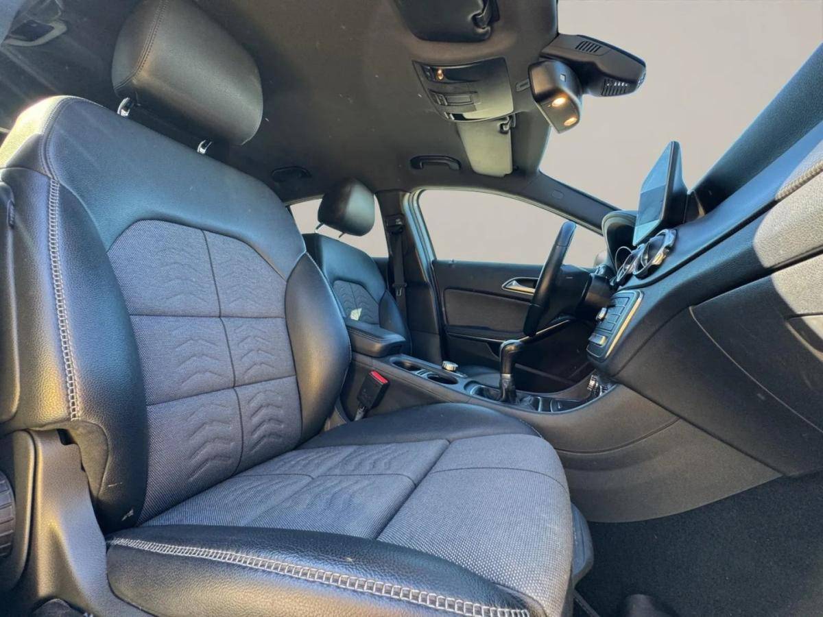 mercedes-benz-gla-2018-diesel-1461cc