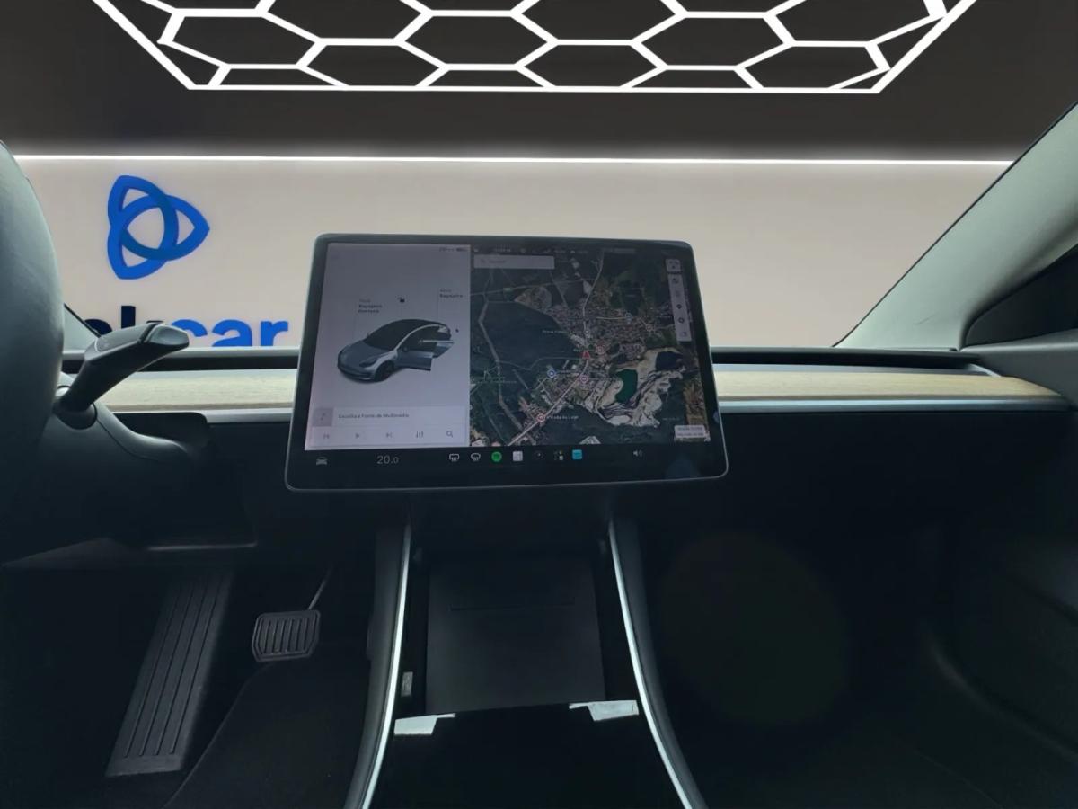 tesla-model-3-2019-eletrico-0cc