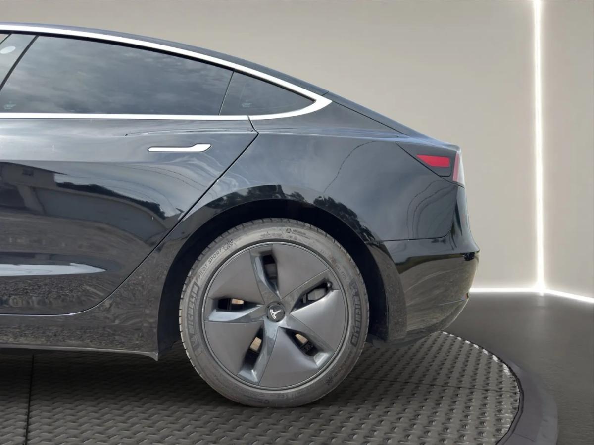 tesla-model-3-2019-eletrico-0cc