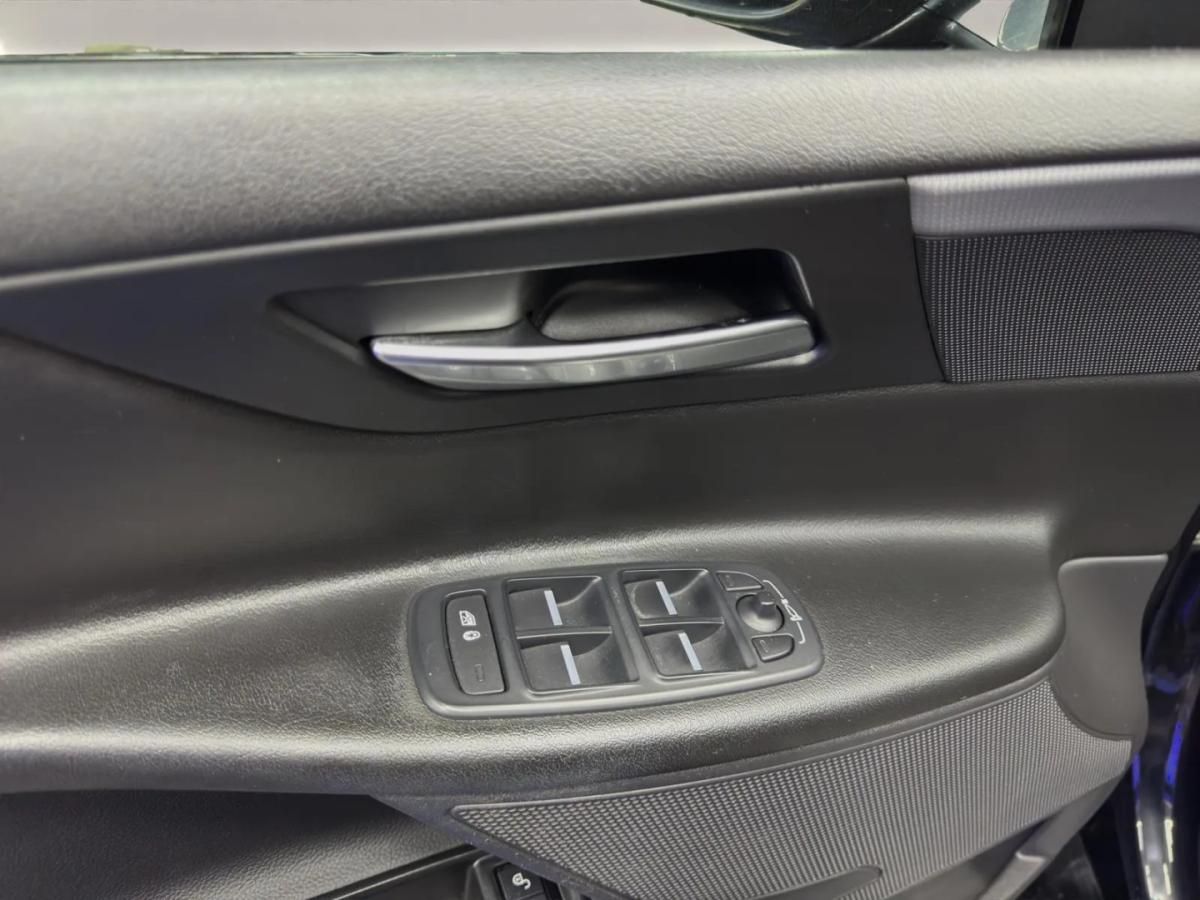 jaguar-xe-2016-diesel-1999cc