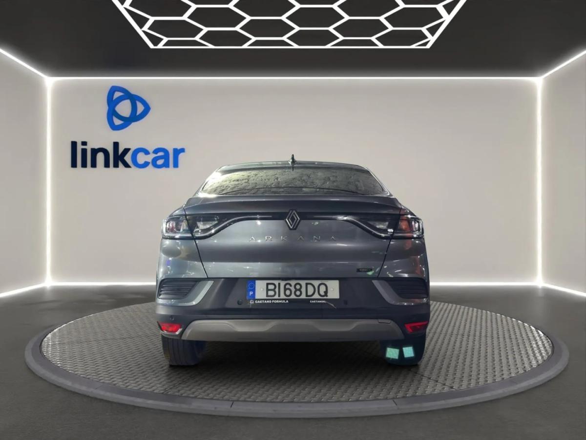 renault-arkana-2024-hibrido-1598cc