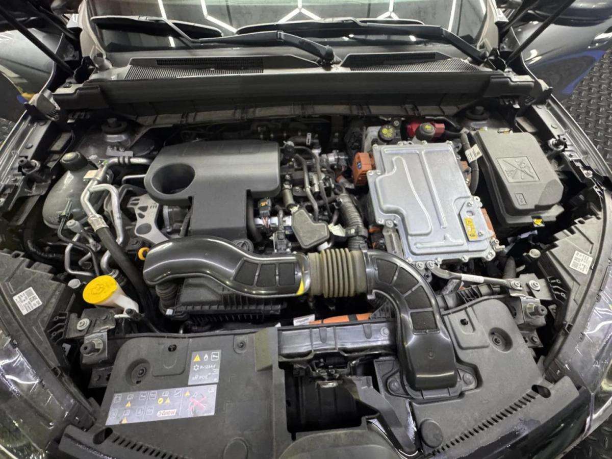 renault-arkana-2024-hibrido-1598cc