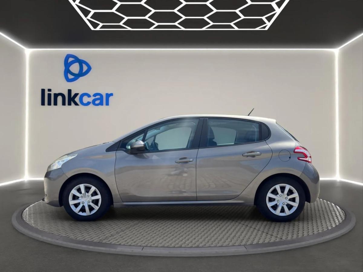 peugeot-208-2013-gasolina-999cc