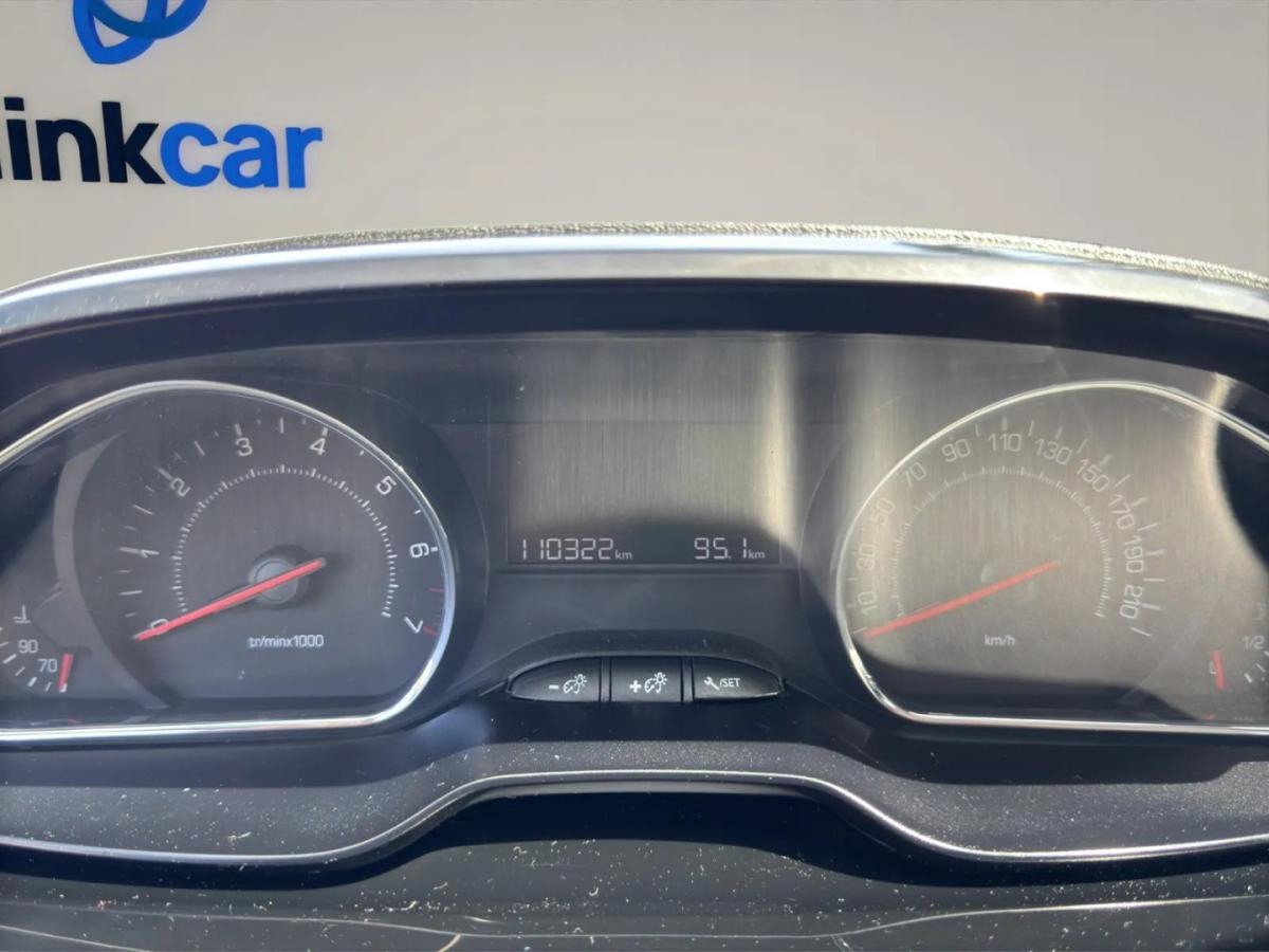 peugeot-208-2013-gasolina-999cc