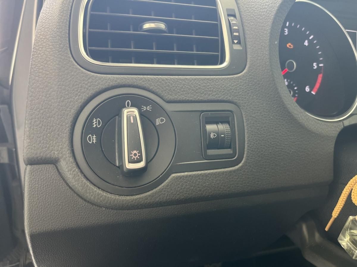 volkswagen-polo-2017-gasolina-999cc