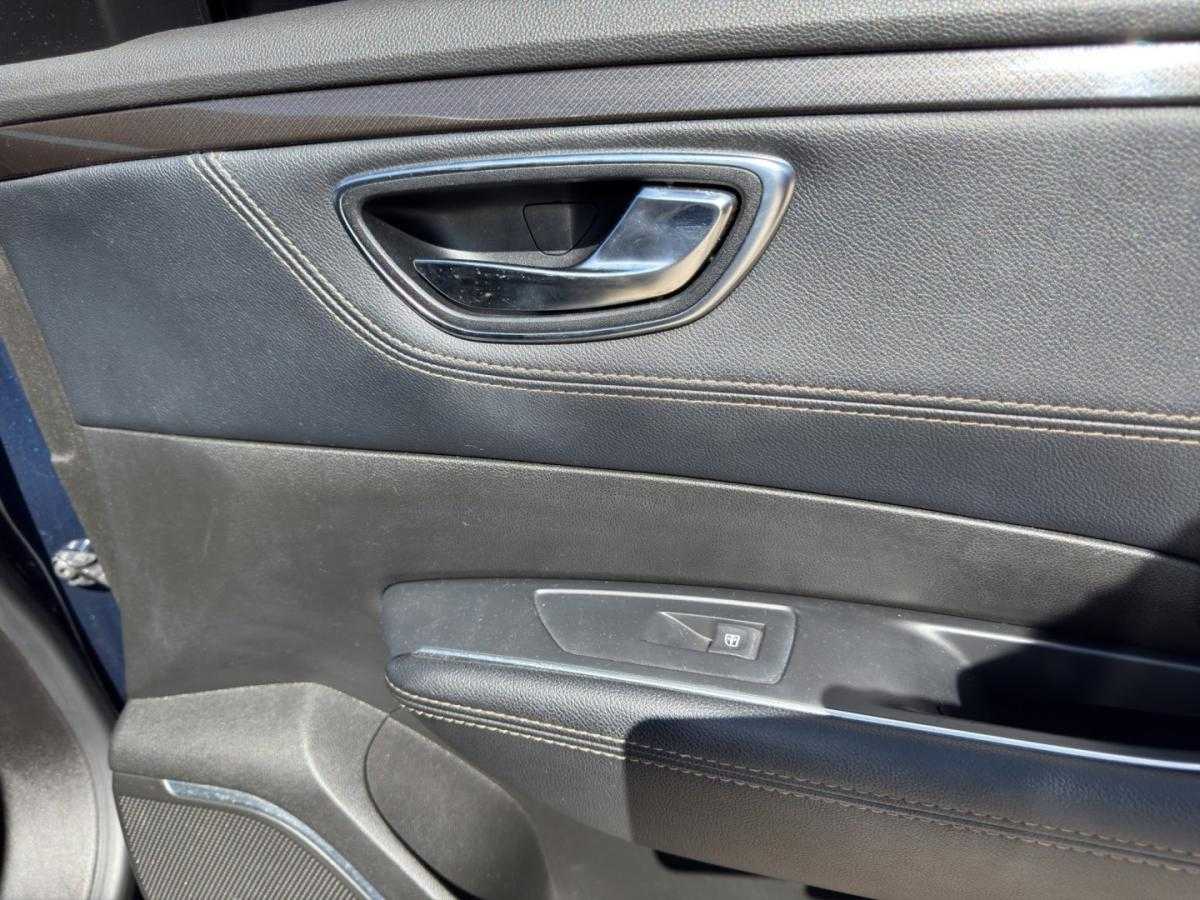 renault-talisman-sport-tourer-2017-diesel-1461cc
