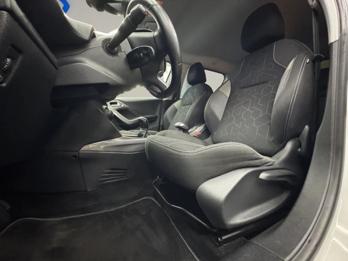 peugeot-2008-2016-diesel-1560cc