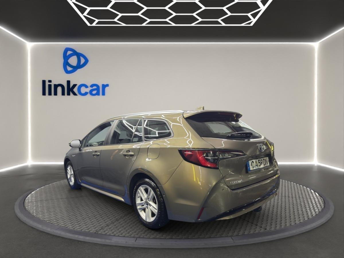 toyota-corolla-2022-hibrido-1798cc