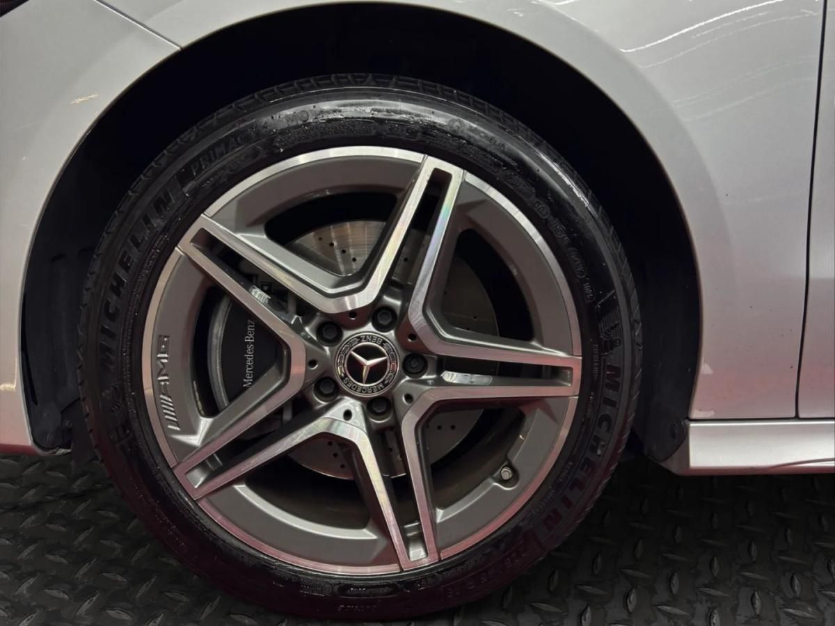 mercedes-benz-cla-2023-hibrido-1332cc