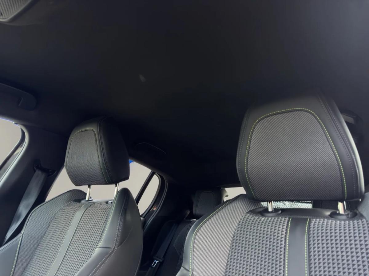 peugeot-208-2023-gasolina-1199cc