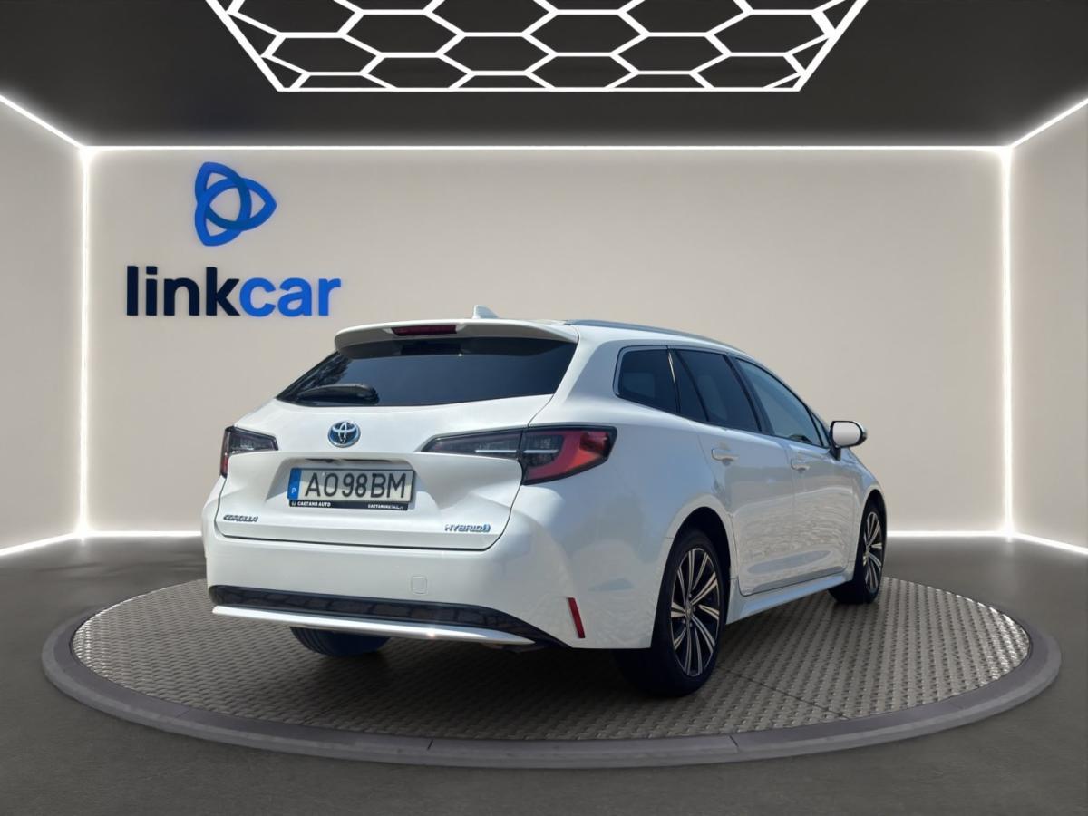 toyota-corolla-2022-hibrido-1798cc