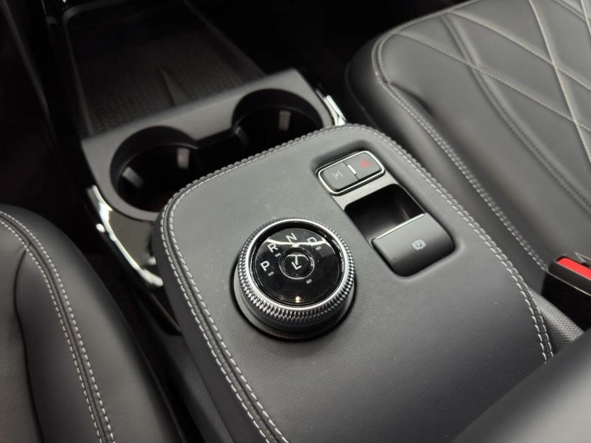 ford-mustang-mach-e-2024-eletrico-0cc