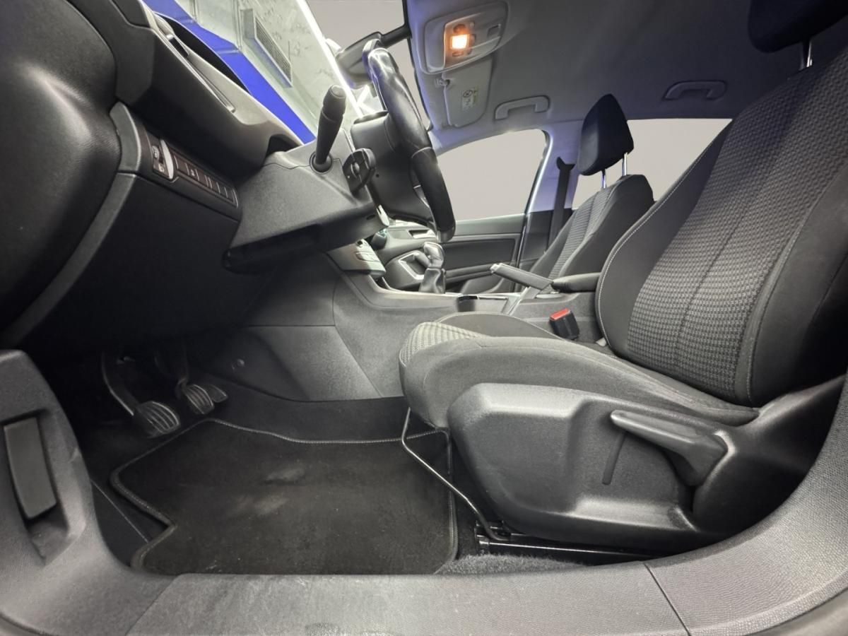 peugeot-308-2017-diesel-1560cc