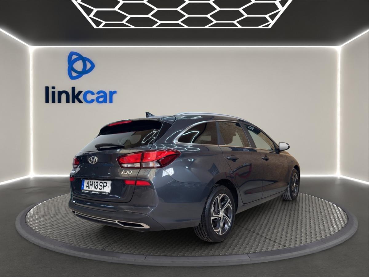 hyundai-i30-sw-2021-gasolina-998cc