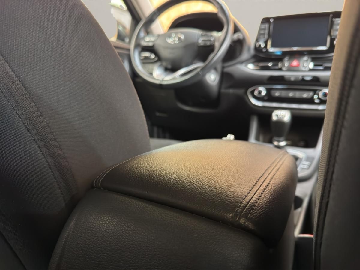 hyundai-i30-sw-2021-gasolina-998cc