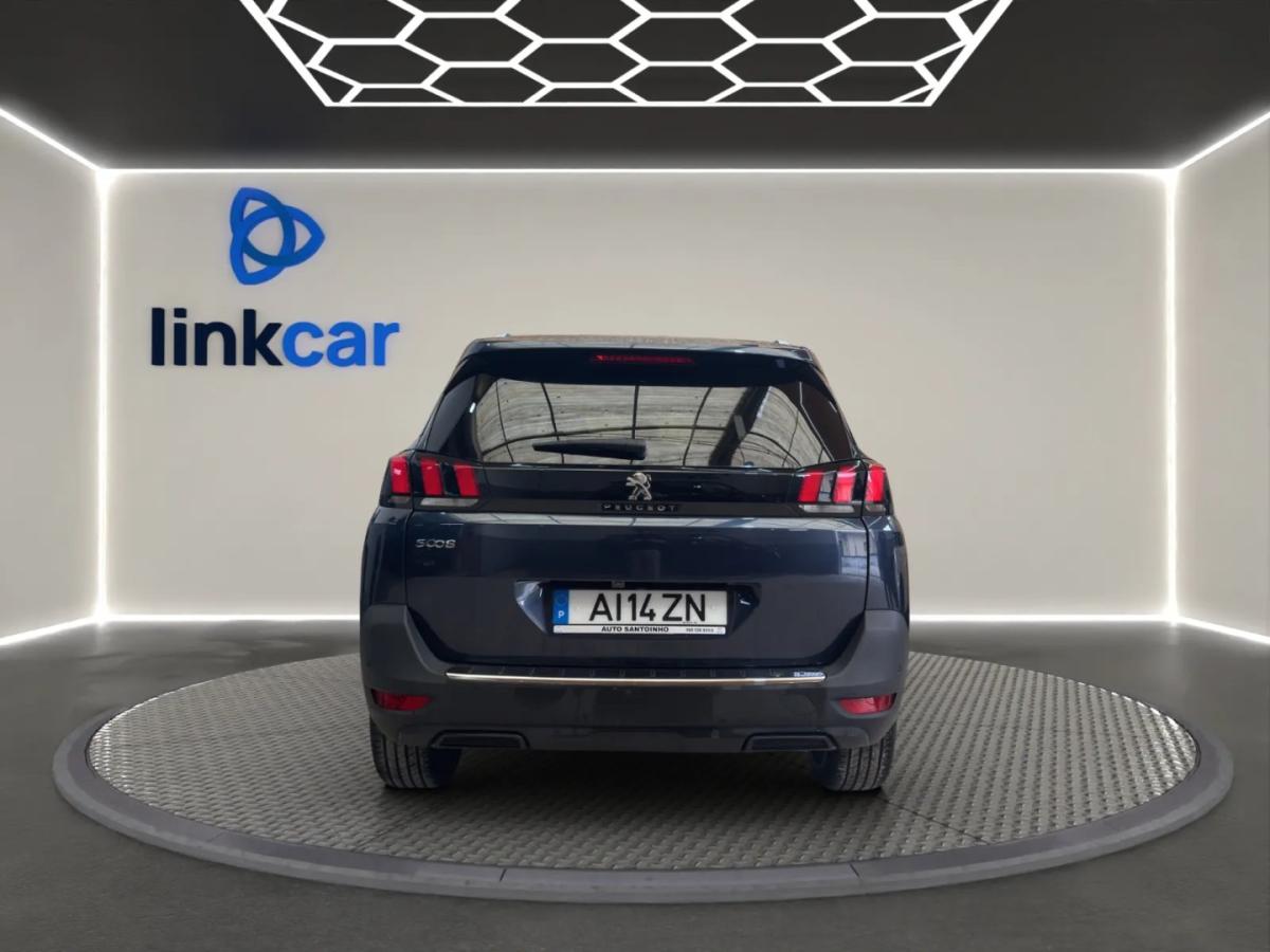 peugeot-5008-2021-gasolina-1199cc