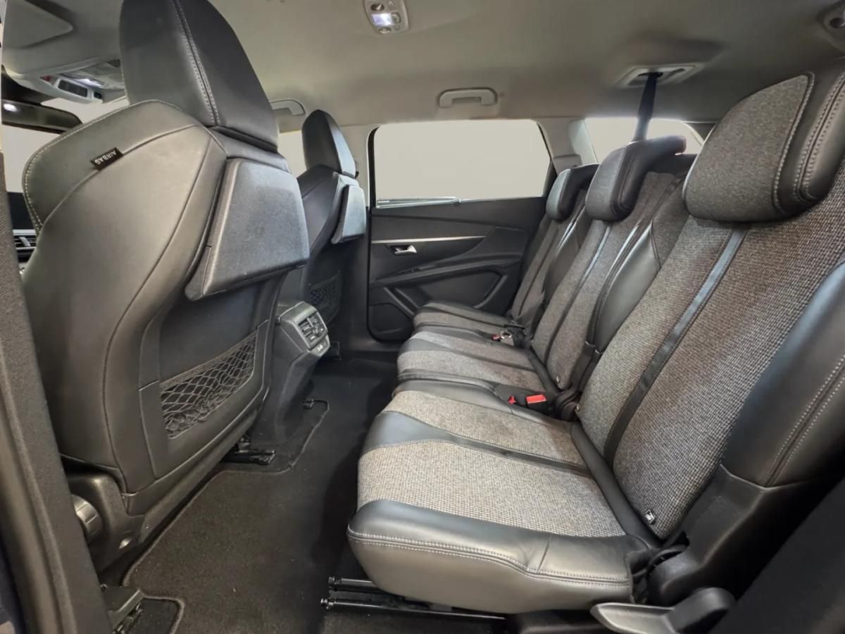 peugeot-5008-2021-gasolina-1199cc